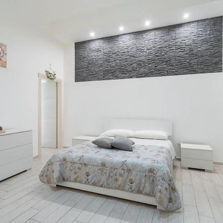 Dafne Home Syracuse ภายนอก รูปภาพ